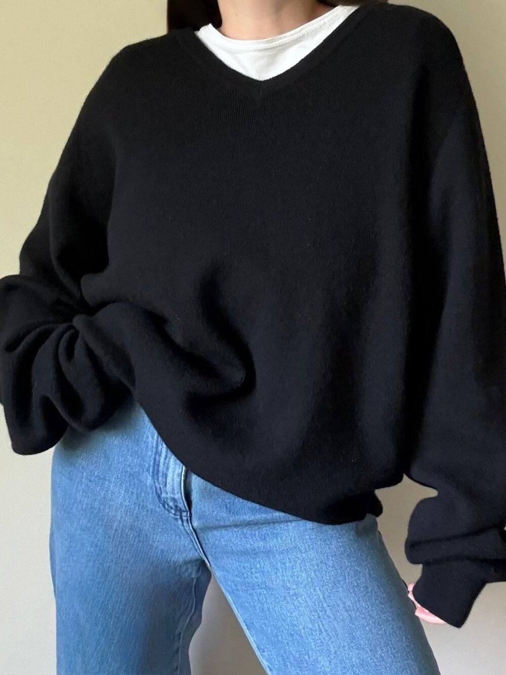 Vintage Eddie Bauer 100% Wool V-Neck Sweater in Black